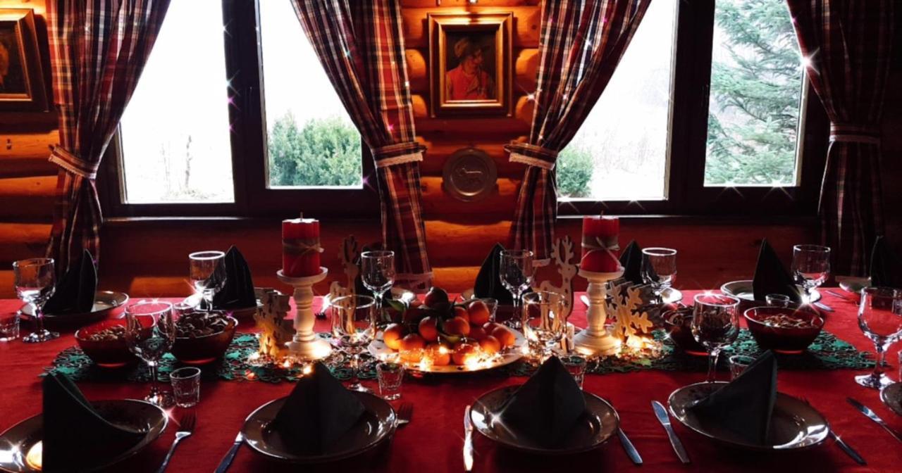 Cabana Vanatorului Rîşnov エクステリア 写真