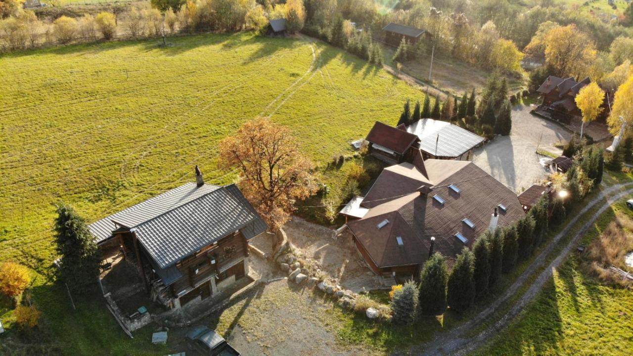 Cabana Vanatorului Rîşnov エクステリア 写真