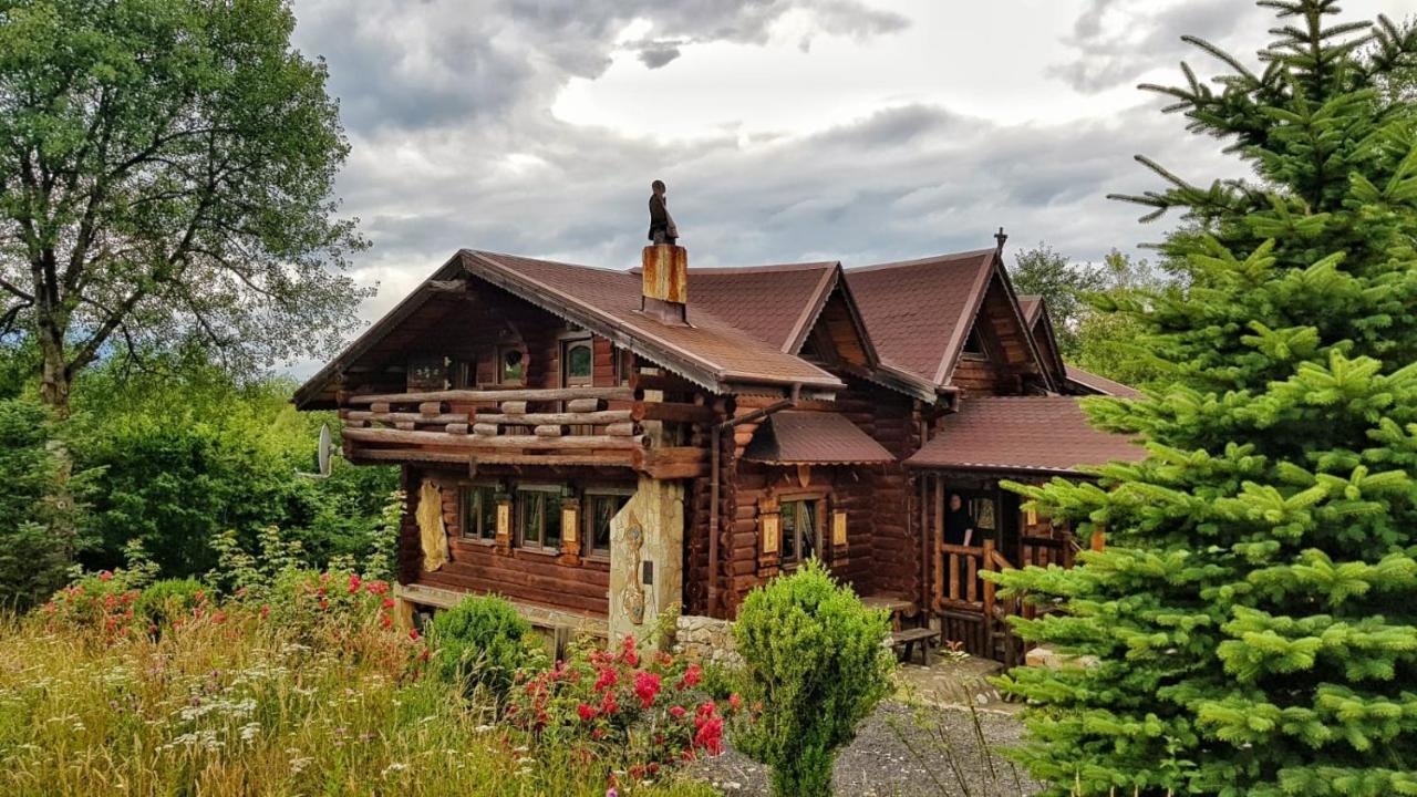 Cabana Vanatorului Rîşnov エクステリア 写真