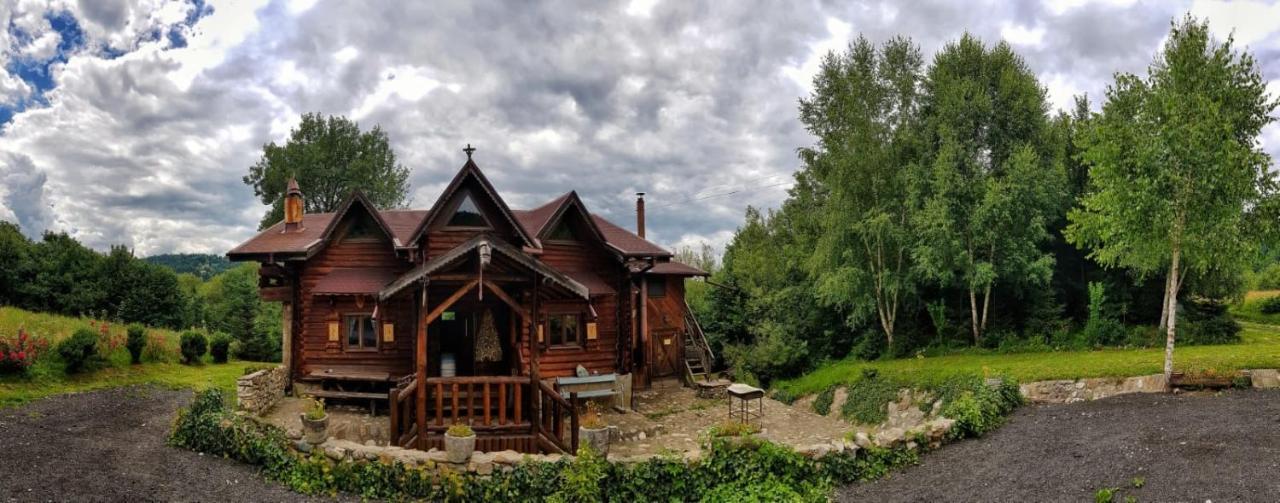 Cabana Vanatorului Rîşnov エクステリア 写真